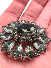 Vintage 1950s 60s Smoky Gray Black Diamond Rhinestone Brooch Clip Earrings Set