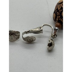 Earrings Boho Chic Carved Wood Beaded Clip on Vintage Y2K