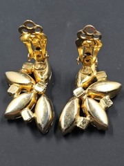 Vintage Goldtone Yellow & Lavender Aurora Borealis Glass Clip-On Earrings