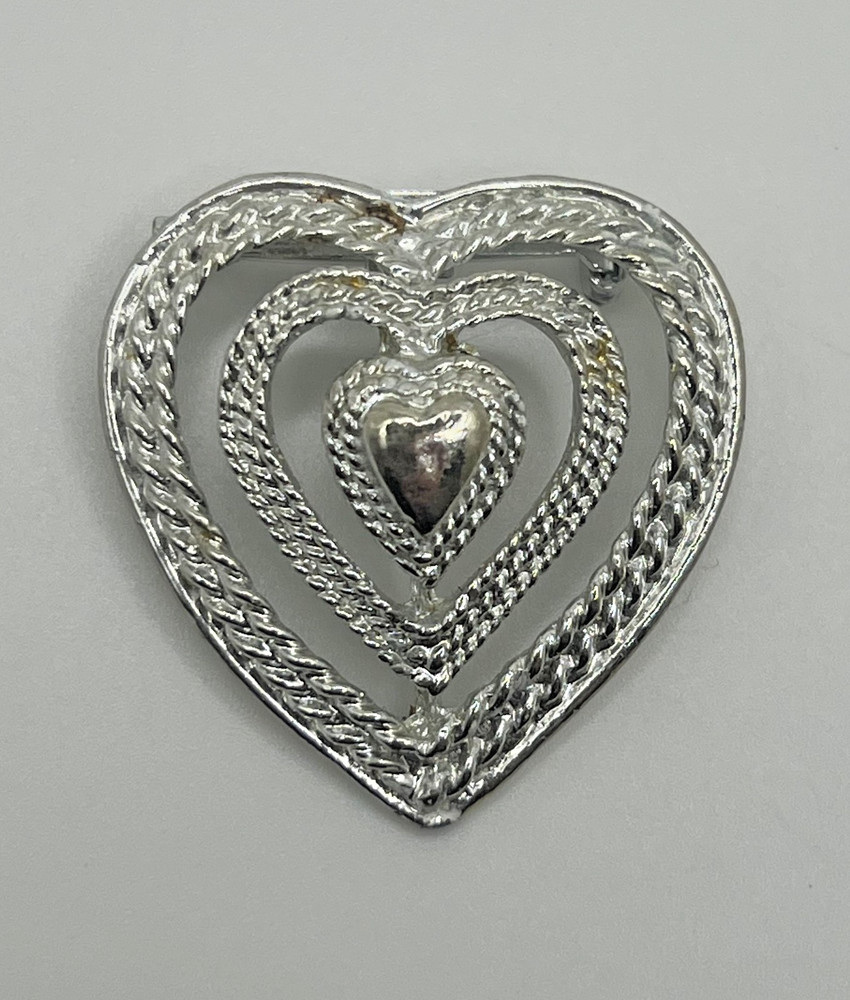 Vintage Gerry’s Silver Tone Textured Triple Heart Brooch Some Wear See Photos