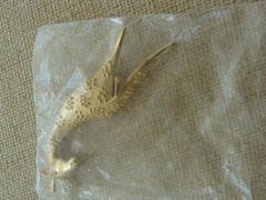 VTG Lg Linda Gal Goldtone Giraffe Pin Brooch Textured Crystal Eyes – SIGNED LG