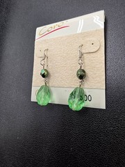 Vintage Coro Green Faceted Crystal Drop Dangle Earrings – Silver Tone