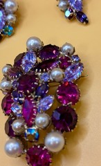 Vintage Mid Century Purple Rhinestone Pearl Brooch Clip Earrings Parure Set