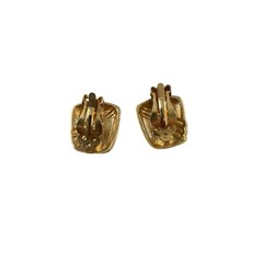 No brand red and gold clip on earrings