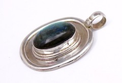 Sterling Silver And Mother of Pearl Pendant 42.50mm by 21mm 15g