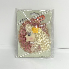 Art Deco Style Resin Lady Face Fur Collar Blonde Hair Brooch Pin 3 Inch New