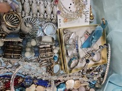 Beautiful Lot Of Estate Jewelry, Turquise, Teal & Green Many Signed