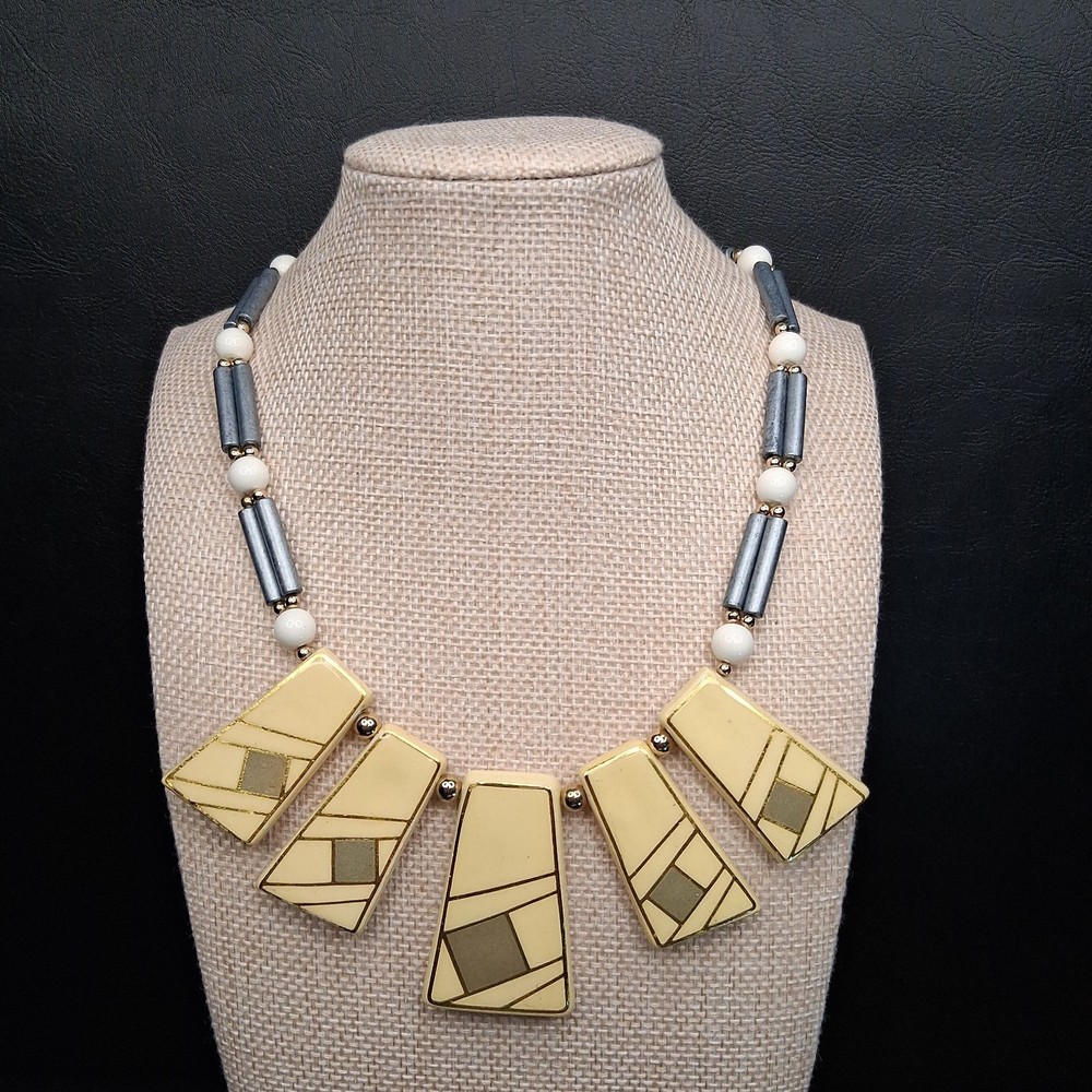Vintage Multicolor Ceramic Bib Necklace JAPAN. 18.018