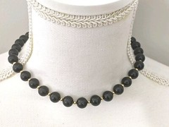 Monet Necklace Black & Gold Tone Beads Signature Tag 16″ Choker Extended 1990s