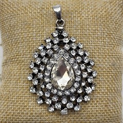 Beautiful vintage clear rhinestone teardrop pendant elegant bridal