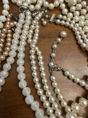 Vintage Lot of Pearl necklaces