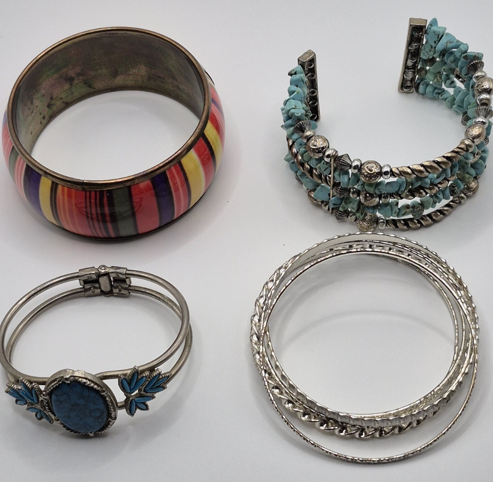Vintage Fashon Jewelry Bracelets Mixed Lot Of 4