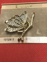 VINTAGE LISNER NOS GOLD TONE CLEAR RHINESTONES BUTTERFLY BROOCH PIN