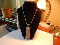 VTG 1950S 1960S DINGLE DANGLE SILVER TONE NECKLACE RHINESTONES FUN
