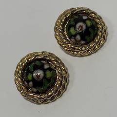VTG FRIENDSHIP Gold Tn Clip Back Earrings Black Cloisonne Enamel Round Floral
