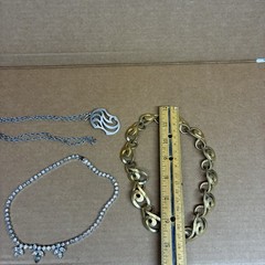 Vintage Signed Erwin Pearl Gold Tone necklace , Kelly Waters