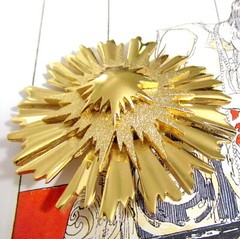 VTG LARGE 2 1/4″ SPIKY MONET GP TIERED “STARBURST” DOMED BROOCH PIN RUNWAY EXC