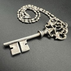 Heavy Sterling Silver Victorian Skeleton Key 3.5” On 16” Italy Bead Chain 41.4g