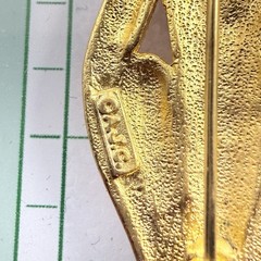 Vintage AJC Green Eyed Cat Brooch Matte Gold Tone Pin