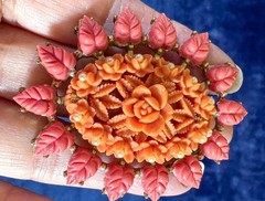 Vintage Pink Orange Carved Thermoset Brooch Gold Tone Back Faux Pearls