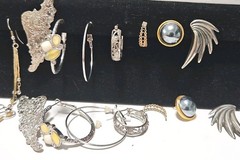 12 Prs Vintage Pierced Earrings Studs Fishhook Dangle Drop Hoops Mixed Lot