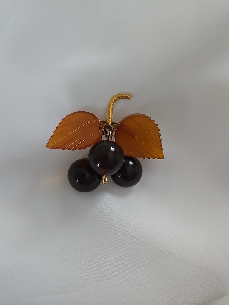 Vtg Russian Natural Baltic Amber Brooch Pin Winter Cherry Gold Plated Marked OPR