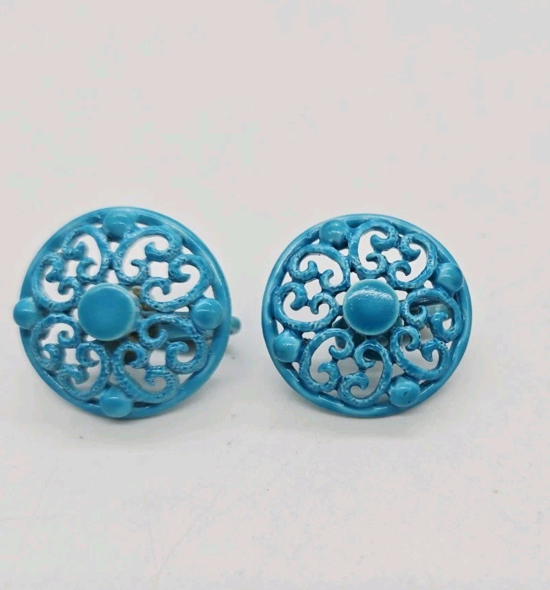 Turquoise Blue Filigree Clip on Earrings enamel Round Couture Vintage .75 in