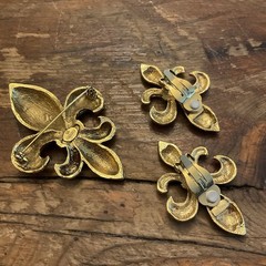 Vintage Signed Gold Tone RJ Graziano “Fleur De Lis” Brooch & Clip On Earrings