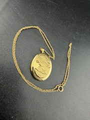 PPC Princess Pride Creations 1/20 14k Gold Filled St. Mary Locket Photo Pendant