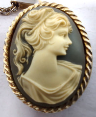 Park Lane Lockey 24 Inch Chain Gold Tone