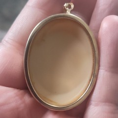 Vintage Oval Cameo Portrait Pendant, Gold Tone Frame