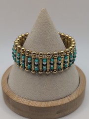 Vintage Estate Gold Tone Green Blue And White Seed Bead Bracelet 7.25″