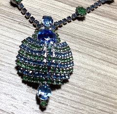 RARE KRAMER OF NY GREEN BLUE STONE NECKLACE 15.5 INCHES LONG