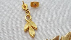 3 Piece Vintage TRIFARI Brushed Gold Tone Trailing Leaf DEMI-PARURE SET, Signed