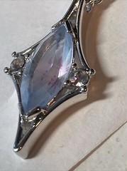 Signed: AVON 20″ Necklace Aquamarine Marquise Rhinestone Pendant Silver Tone RS