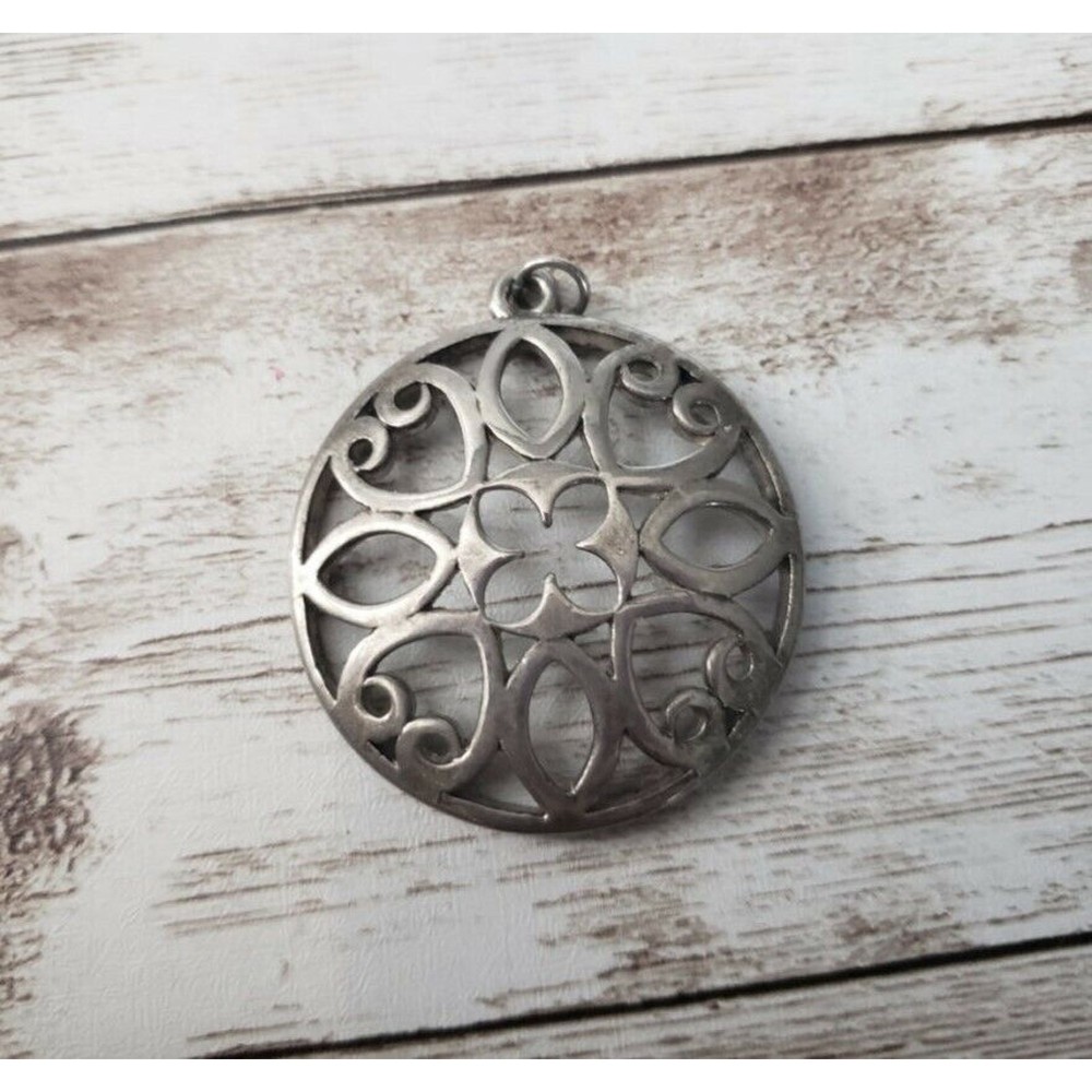 Vintage Pendant – Ornate Silver Tone Circle Cut Out Design – No Chain Included