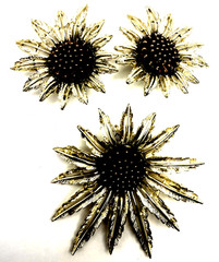 Vintage SARAH COVENTRY SUNFLOWER w/Amber Lucite Clip-on Earrings/Brooch/Pendant