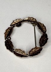 Vintage Bell Trading Post Solid Copper Leaf Wreath Brooch Pin 1950s Mid Century