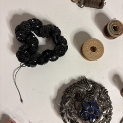 Varied Lot of Vintage Collar Buttons & Studs. Costume, Jewelry, And More.
