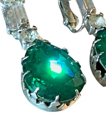 Vintage Art Deco Emerald Rhinestone Dangle Tear Drop Chandelier Earrings