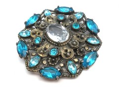 Large Round Blue Rhinestone Brooch Vintage Pin Prong Set Stones Jewelry