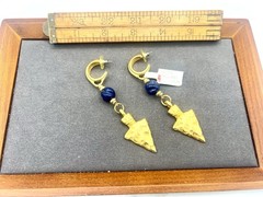 Vintage Gold Arrowhead Lapis Blue Gemstone Bead Earrings Saks NWT $110 NOS VY