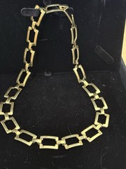 Vintage Unbranded Necklace Distinctive Square Gold Tone Link Design 18 Inches
