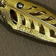 BSK Vintage Brooch Ear of Corn Gold Tone 2.75″ Pin Back Kitsch 70s/80s Signed