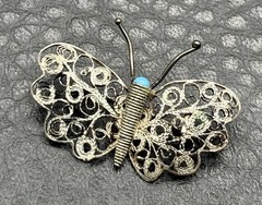 Vintage Sterling Silver Spun Filigree Butterfly Brooch Blue Stone Pin