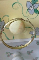 VTG Goldtone Metal Hoop Texture Pierced Earrings Hypo Allergenic Jewelry USA