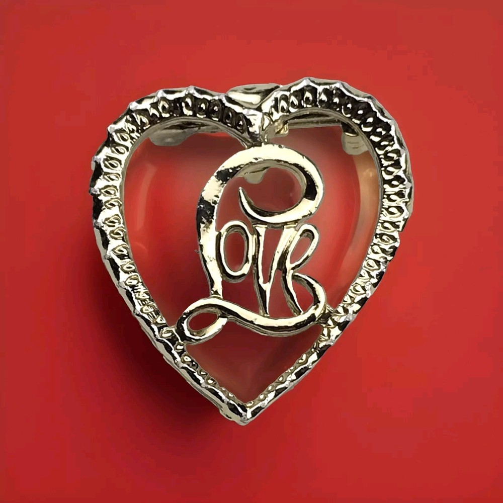 Gerrys Gold Tone Heart Shaped Love Pin Brooch Vintage Romantic