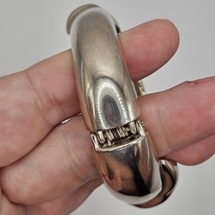 Vintage Clamp Cuff Bracelets Set Of 2 Gold And Silver Tone Costume Jewelry