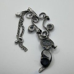 Vintage alisha d necklace Silver tone Twisted Metal With Blue Acrylic Cabochons