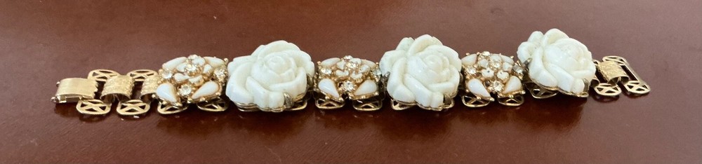 VTG Bracelet Prong-Set Roses & Prong-Set Stones Set in Flower Design Bracelet